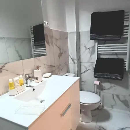 Gaby Centre Gare * Μεντόν